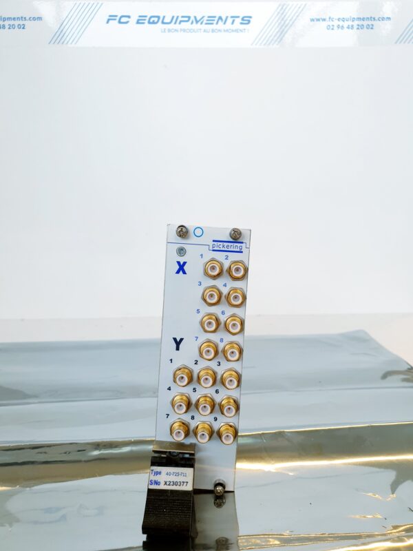40-725-711 - Module PXI / LXI / eBIRST - Matrice RF - Pickering - 8×9 250 MHz 75 Ohm 2 Slot - Carte PXI_0