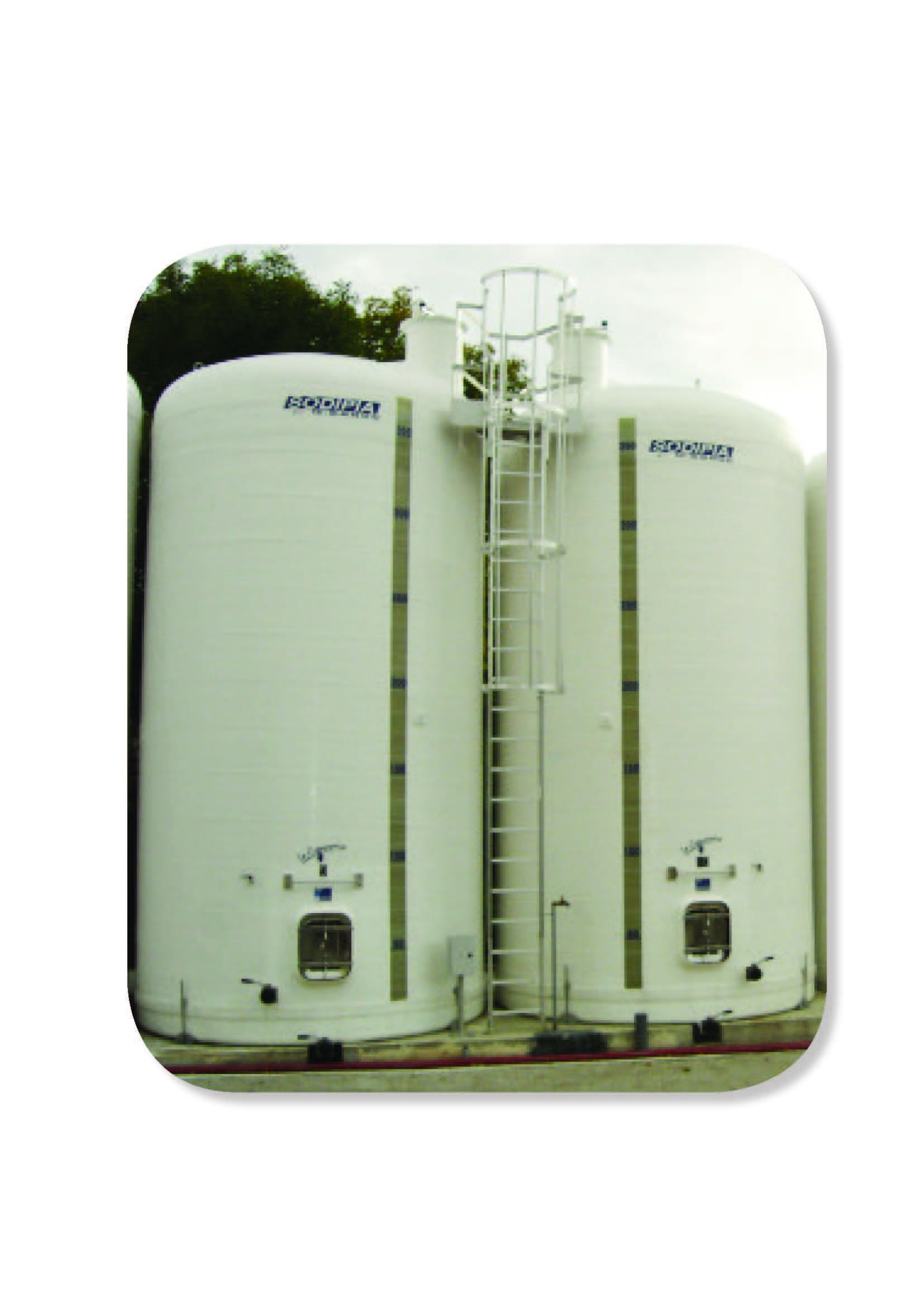 Vnf015025cd - Cuve duo vinicole cognaçaise avec bande de niveau translucide, fond plat pente 2%, capacité 15000L / 150HL / 15m³_0