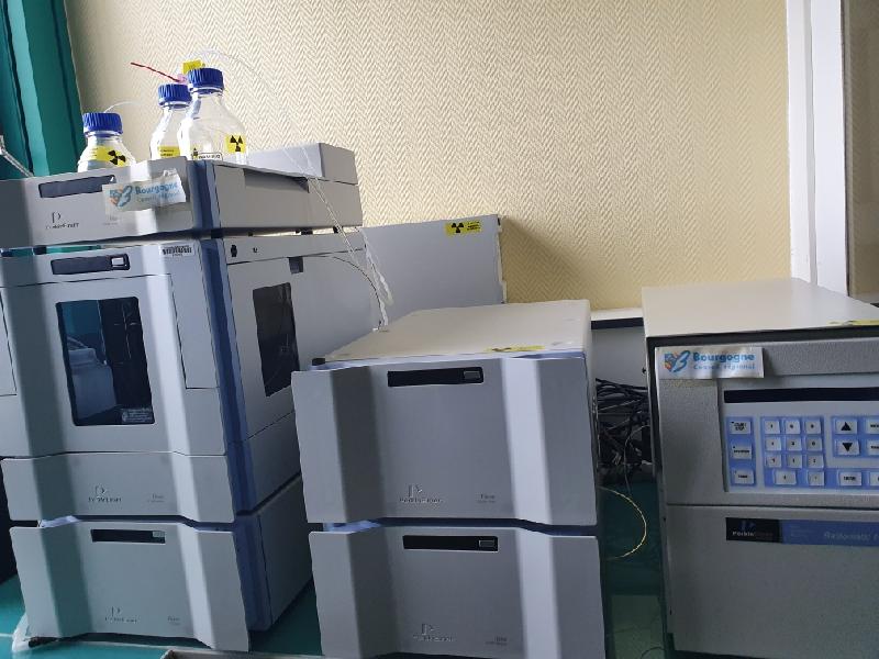 HPLC Flexar avec détecteur UV et Radioactivité FLOWONE, PerkinElmer_0