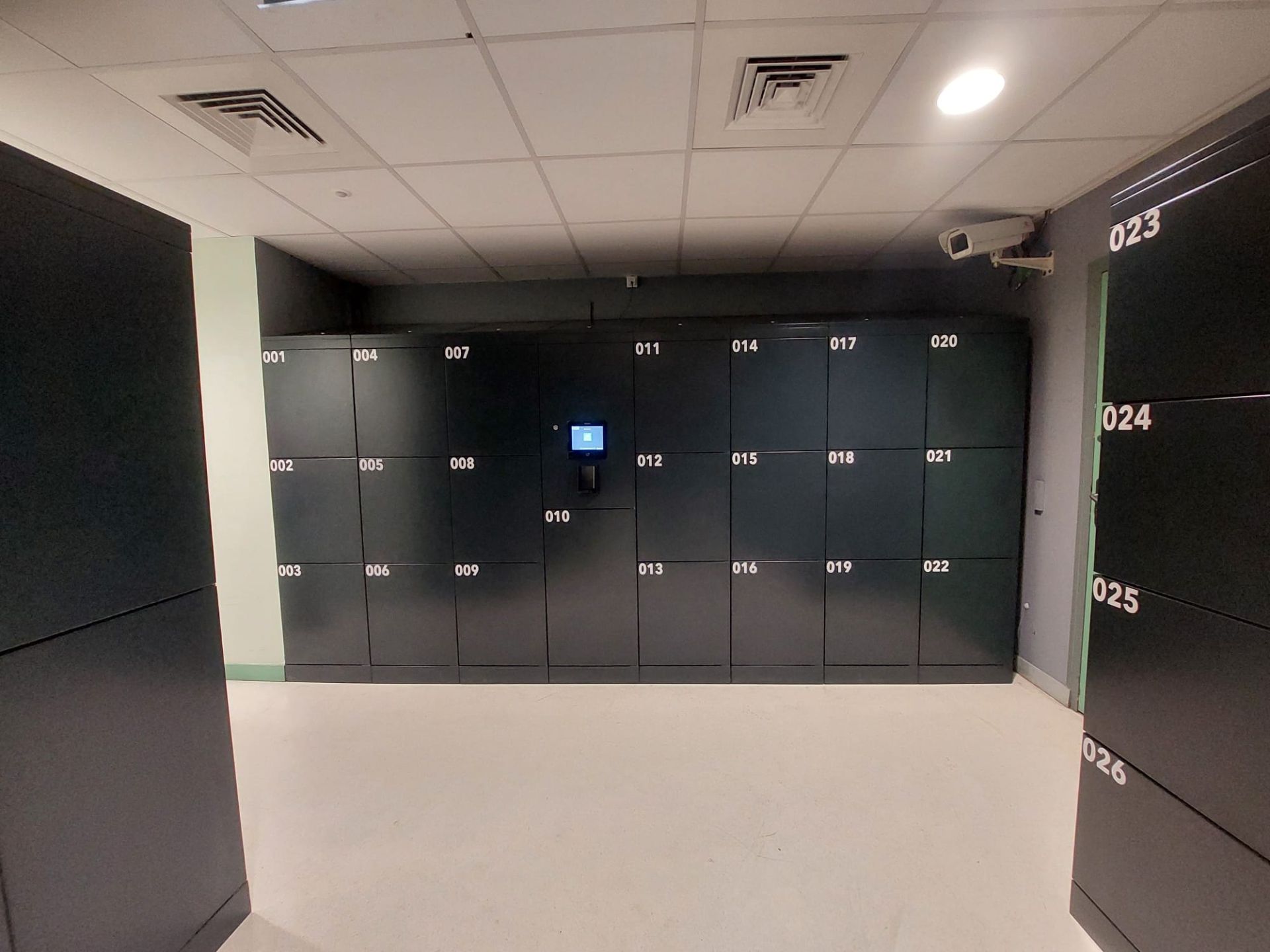 Consigne à bagages Lookeya - solution connectée et autonome pour lieux à fort passage_0