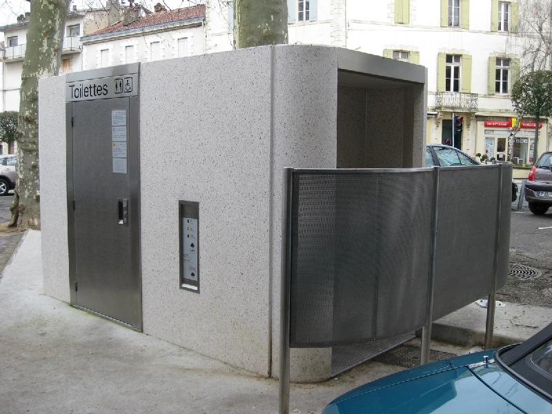 Toilettes préfabriquées avec urinoir su41_0