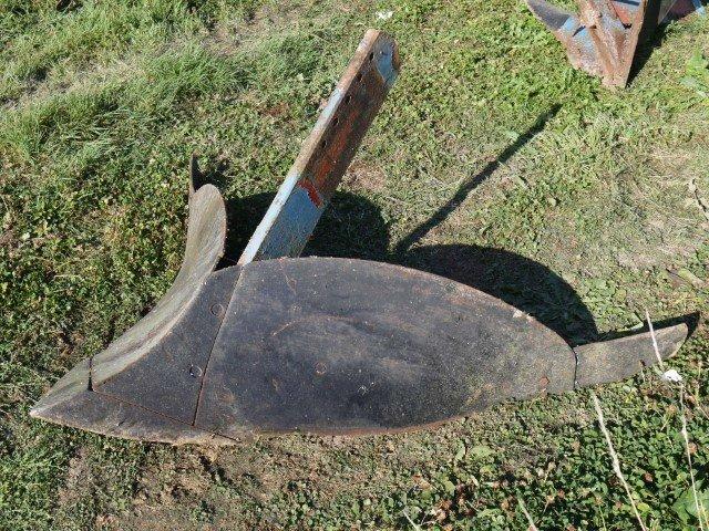 Butteuse agricole NC - soc billonneur en bon état - modèle 17119 - année 2000_0