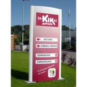 Totem signaletique aluminium kikaffich_0