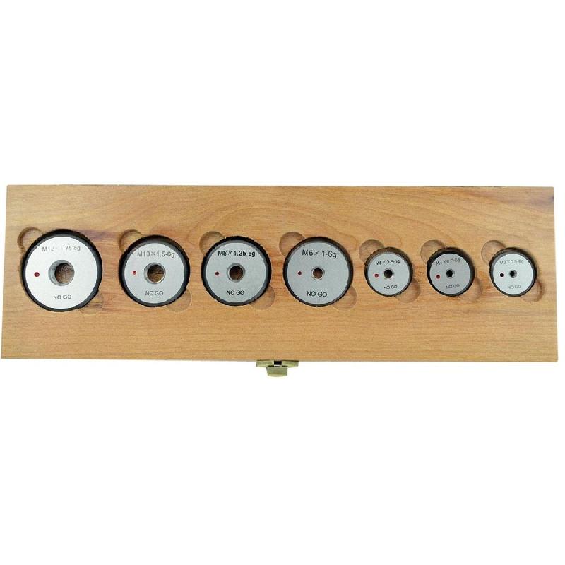 Jeu de 7 bagues filetées 