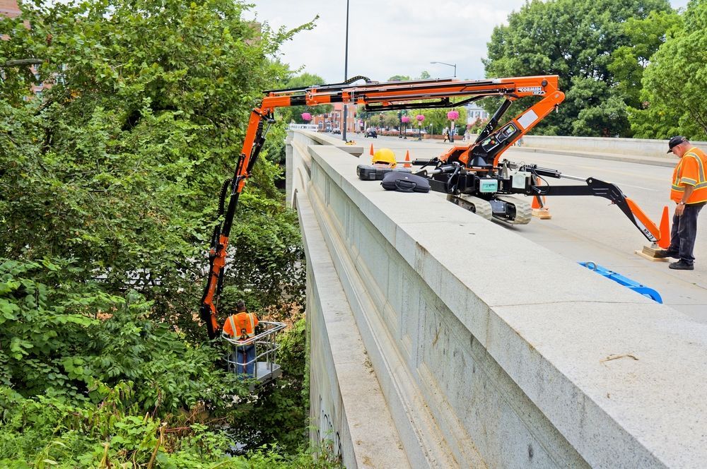 Grue nacelle grue araignée sur chenilles d'occasion Cormidi KB 19 et KB 22 - Hauteur de travail 19 ou 22 mètres