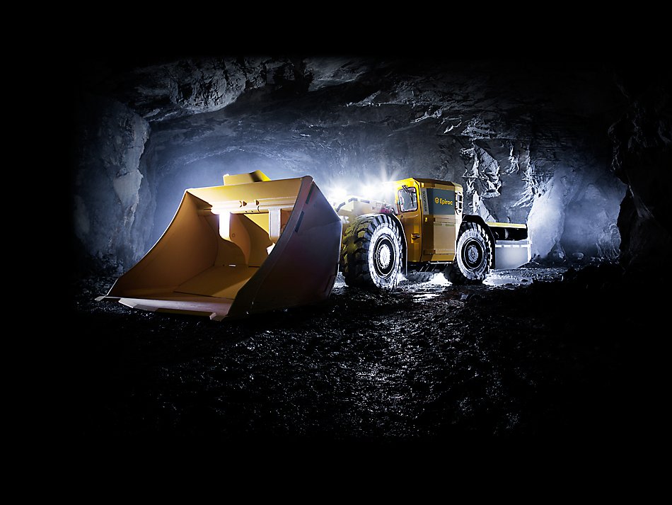 Chargeuse 6,8t - Epiroc Scooptram ST7 Battery - Émissions nulles, air plus propre et réduction du bruit_0