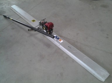 Règle vibrante 3m - vibration réglable - 21 kgs - 0.74 kW_0