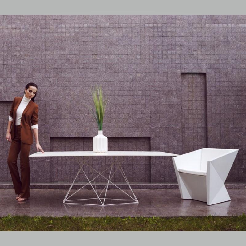 Grande table pied inox FAZ de VONDOM_0