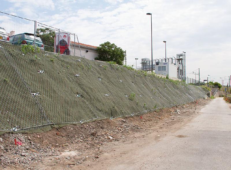 Ombrello - Structure métallique légère pour protection contre les risques naturels et aménagement de la montagne_0