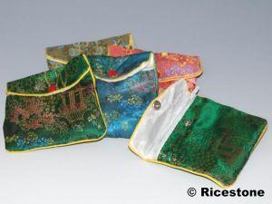 6C) 10X POCHETTES EN TISSU 8X9 CM