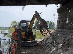 Mini-pelle NEUSON 2,8 tonnes - Mât TEI - Giration 360° - Hauteur maxi 4000 mm_0
