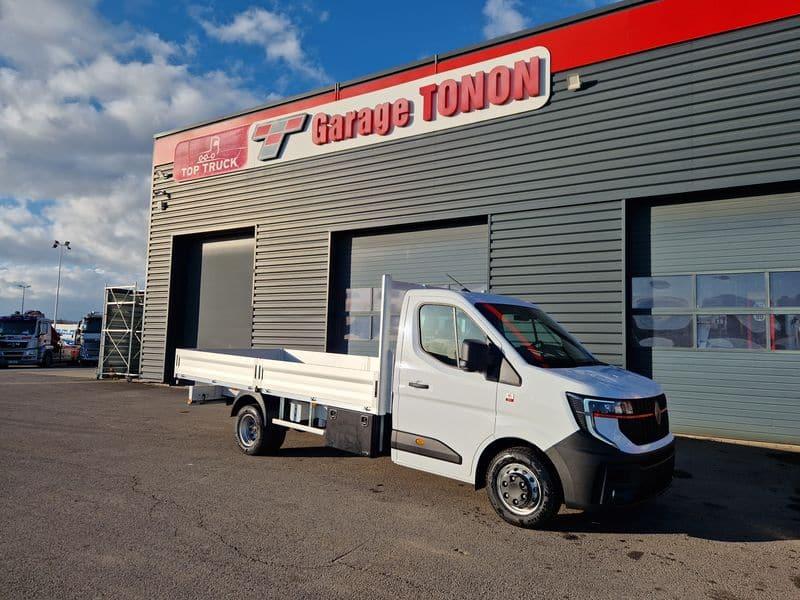 Renault Master 170 Plateau 4.60 m - Véhicule utilitaire neuf - 2026 - 170 ch_0