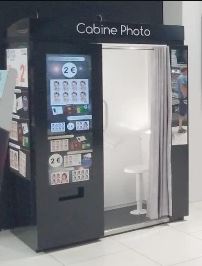 Cabine photo compacte ANTS 2020 - Écran publicitaire 32 pouces - Recadrage automatique et personnalisation_0