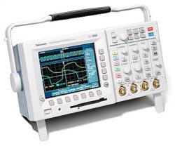 Oscilloscope numérique Tektronix TDS3014B - DPO 4x100 MHz - 1,25Gs/s par voie - Écran couleur TFT_0
