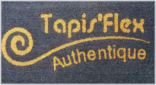 TAPIS LOGO BROSSE COCO AVEC LOGO DÉCOUPE LASER