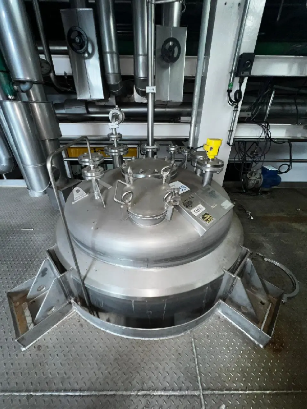 Réacteur ginox atex inox 316l 2250 litres avec demi tige isolée thermiquement d'occasion - référence                        :                         c9739_0