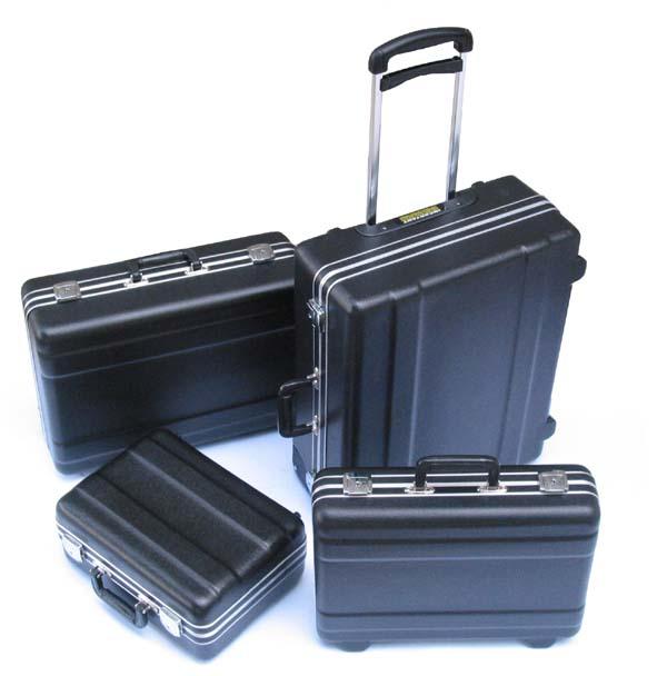 Valise thermoformée standard - étanche, légère et résistante - coques PEHD, joint silicone et fermetures à clé_0