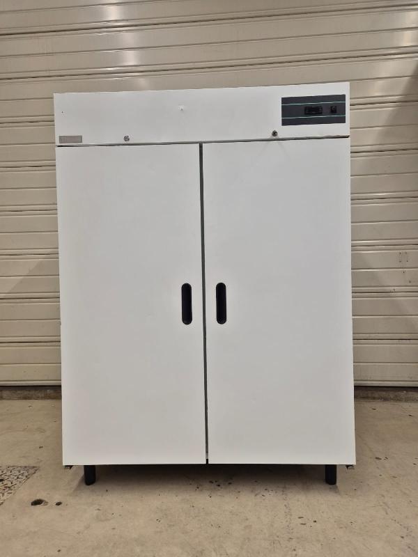 Armoire réfrigérée blanche 2 portes GN 2/1 THIRODE d'occasion - Grille GN 2/1 - Gaz R404A - Raccordement 230V - Évaporateur neuf_0