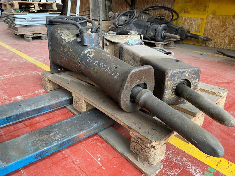 Brise roche hydraulique BRH Pour pelle de 5T à 8T_0