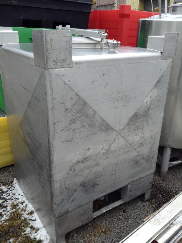 Container (IBC/GRV) inox carré 1000 L - CON004 - trou d'homme dia 450, vidange 51, INOX 316_0