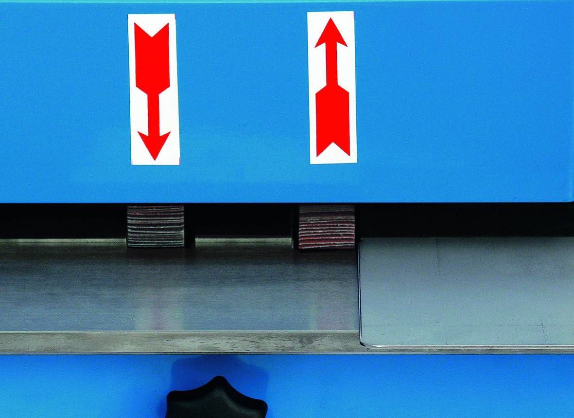 Ébavureuse de tôles compacte - BKE 550 - Pour tous matériaux, épaisseur 1 à 5 mm_1