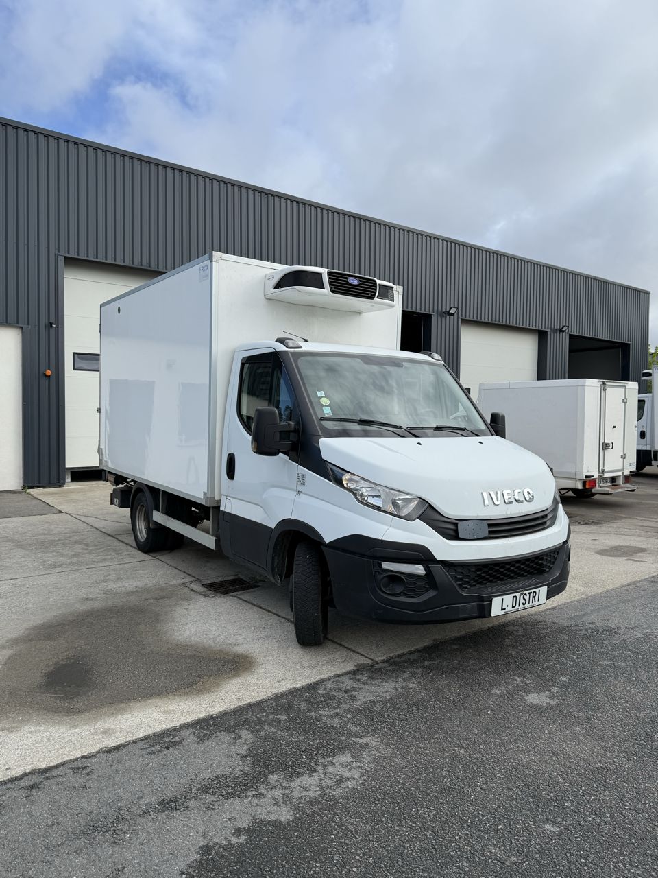Voiture frigorifique 695FR140 - Iveco Daily 35C14_1
