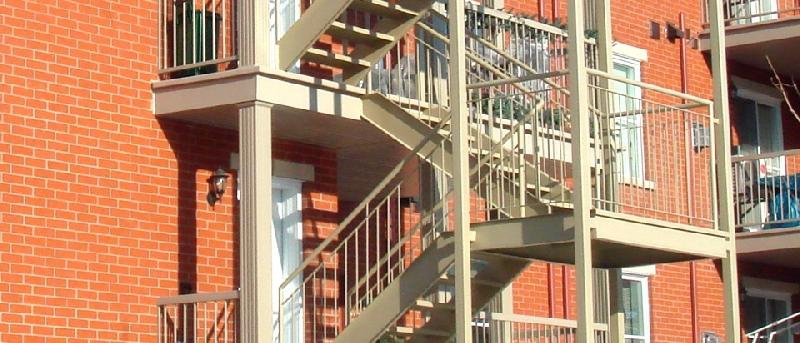 Escaliers extérieurs en aluminium - almax_0