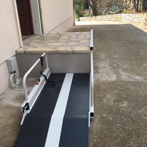 Plateforme elevatrice mobile max 83 cm : liftboy 2_0