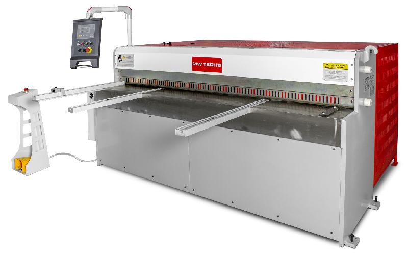 Cisaille guillotine motorisée largeur du travail 2000 mm épaisseurs jusque 3,2 mm butée motorisée 7,5 kW 400V MW-Tech MMS2000X32_0