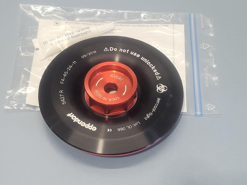 Couvercle pour rotor de centrifugeuse Eppendorf FA-45-24-11_0