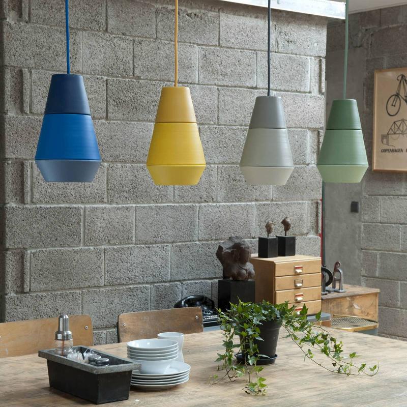 GRUPA ILI ILI LA LAVA SUSPENSION VERTE