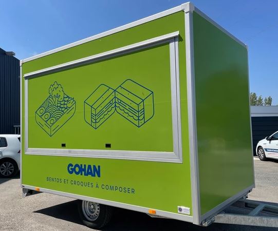Remorque Food Truck 3,60m personnalisable - Équipée pour restaurant mobile_0