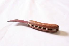 Serpette pliante Due Buoi - lame forte épaisse - manche merisier ou ébonite - 8.5cm - 150g - 20.5cm_0