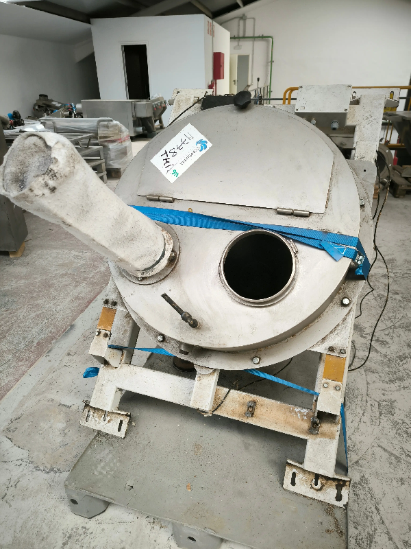 Trémie en acier inoxydable - référence                        :                         c11778_0