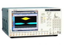 Générateur de signaux Tektronix AWG7122C - arbitraire, 2 voies, 12Gs/s et 24Gs/s_0
