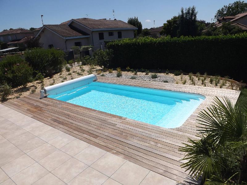 Kit Piscine Coque Polyester Rectangulaire Avec Escalier Int rieur 