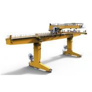 CBW-F Grues de Bord - Liebherr - Conception Spéciale, Forme en C, Pour Navires de Transport_0