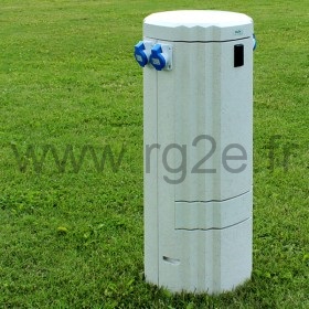 Borne de distribution d'énergie octogonale pour camping - 2 à 4 prises - IP44 - Design original_0