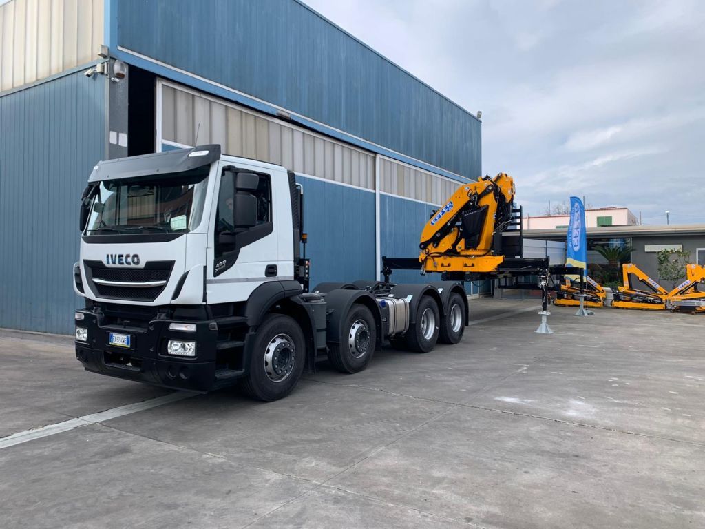 Grue auxiliaire Big 525 - Effer - pression 380 bar - meilleur rapport couple de levage/poids_0