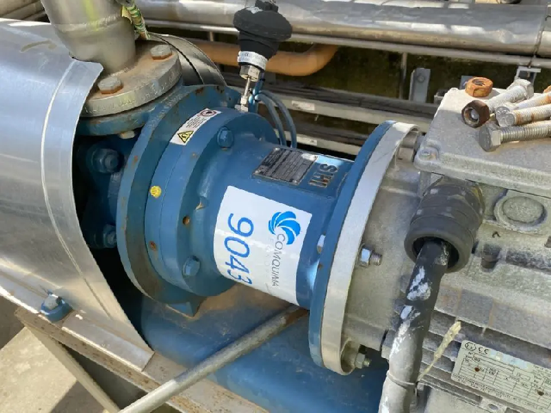 Pompe centrifuge auto-amorçante à canal latéral sterling sihi cehb 5101-6 af 4az 1a4 n d'occasion - référence                        :                         c9043_0