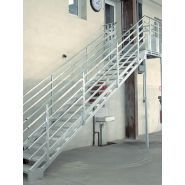 Escaliers droits à géométrie variable - Bombrun - en acier galvanisé conformes normes NF E85-015_0