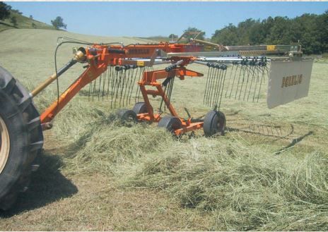 Borello 4.4T - Andaineur rotatif Abimac - 4,20 m de largeur de travail, boîte en bain d'huile, 13 bras_0