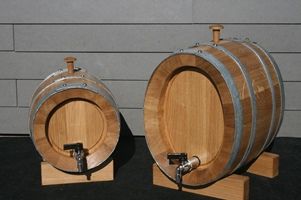 Le tonnelet- tonneaux en bois - tonnellerie husler -  3 à 50 litres_0