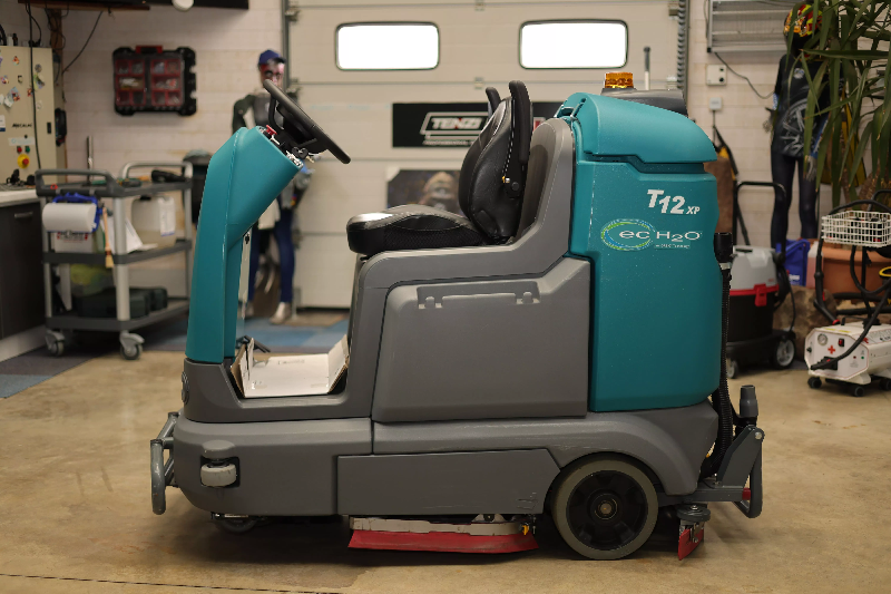 Autolaveuse TENNANT T12 Full Options_0