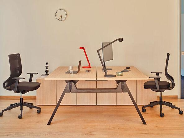 Bureau bench 2 personnes en bois avec rangements intégrés_0