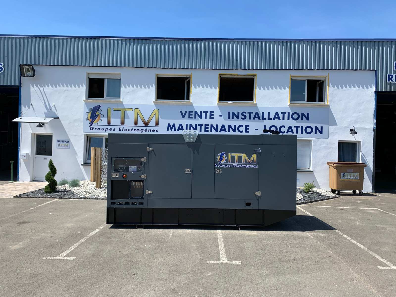 Groupe électrogène d'occasion - PRAMAC - 275 KVA_0