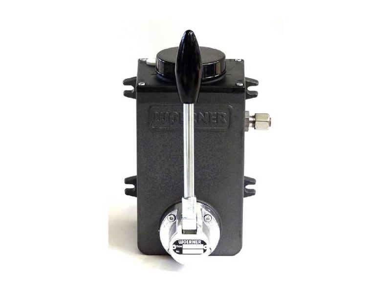 Pompe de graissage manuelle PFH-L - huile - 3,2 cm³ par course - 10 bar - réservoir 1L_0