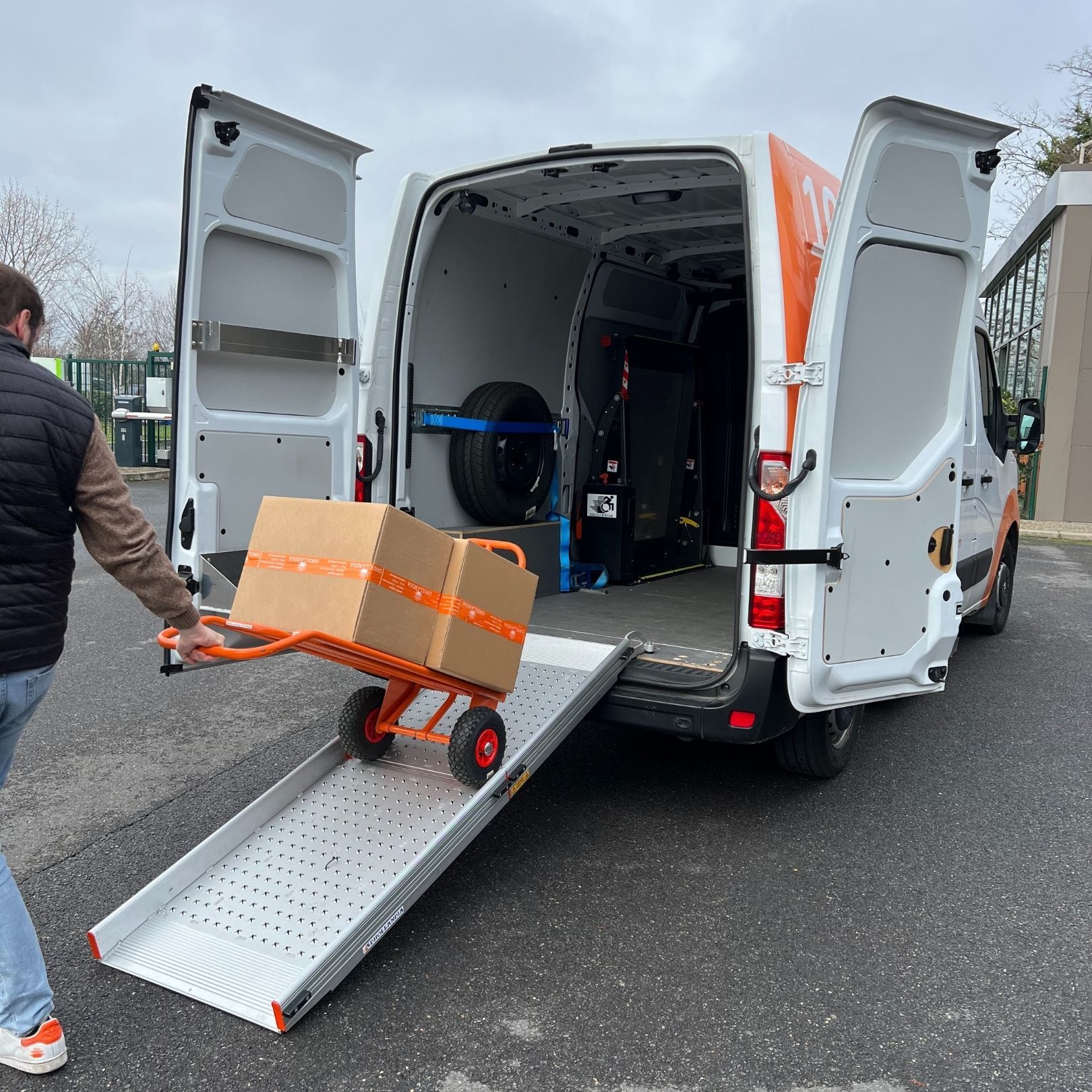 Rampe légère, amovible et portable - Sans fixation - jusqu'à 400 kg - DH-AI01 / AI02_0