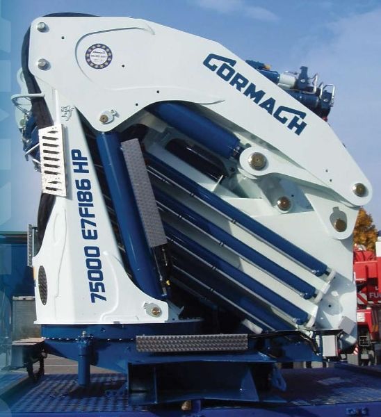 Grue auxiliaire Cormach série 75000 E HP - E2 - pression 320 bar - caractéristiques techniques avancées_0