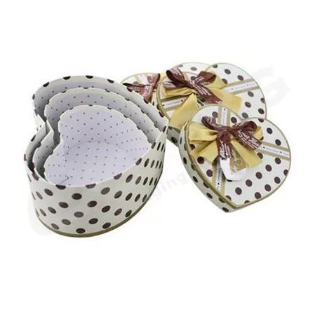 Boîte-cadeau de Noël multi couleur - boîtes de présentation rigides en forme de cœur - HEIDEL - tailles A4 et A5_0